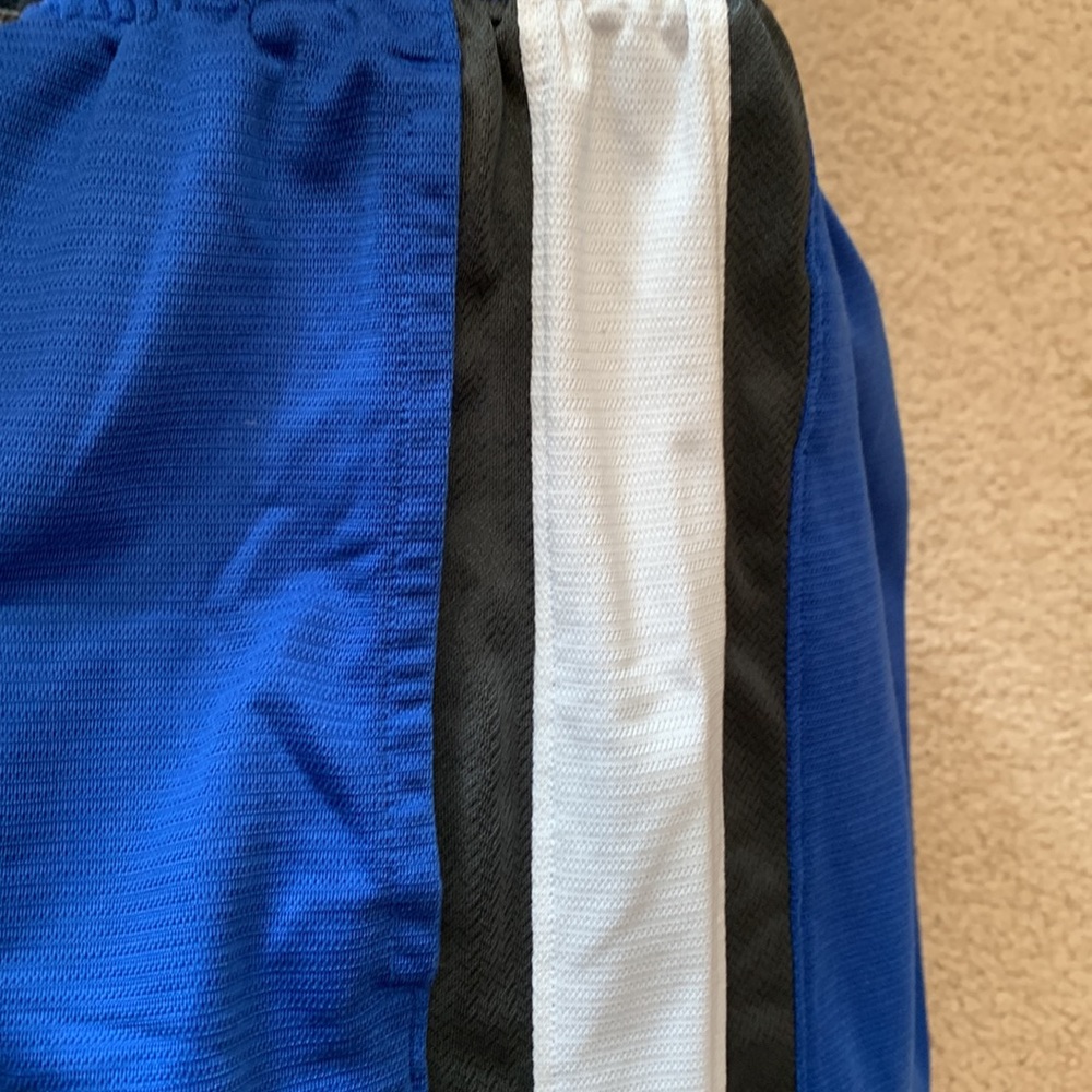 Nike Dri-Fit Mens Performance Fabric Basketball Shorts. - Picture 8 of 10
